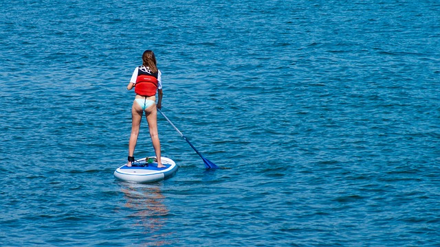 Comment choisir un paddle gonflable par rapport à son poids ?