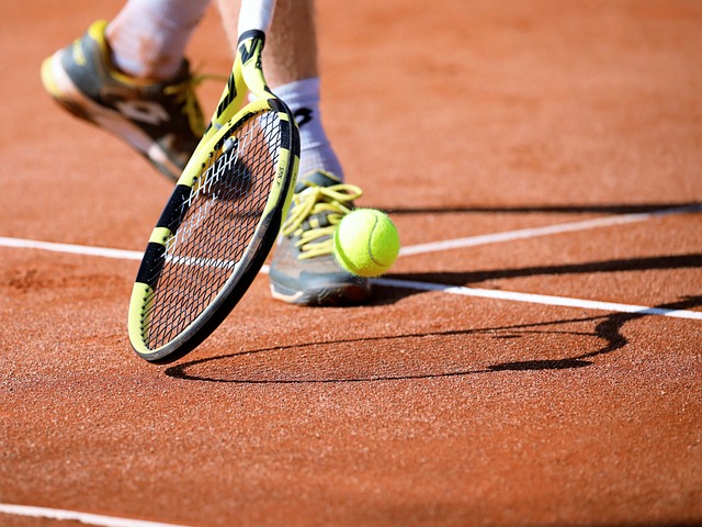 Raquette de tennis adulte : comment réussir son achat ?